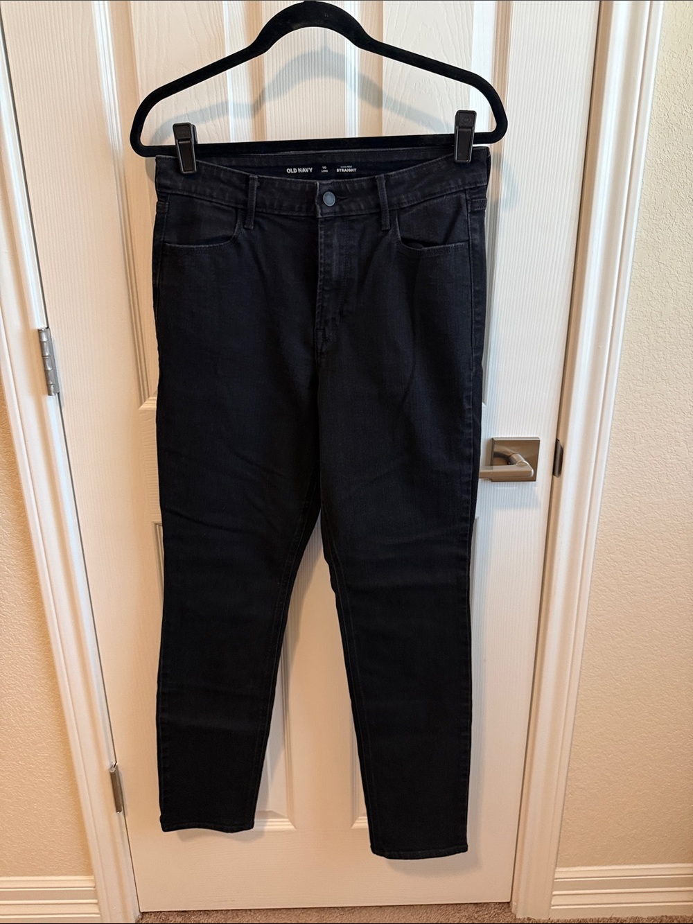 Old Navy Black High-Rise Straight Jeans